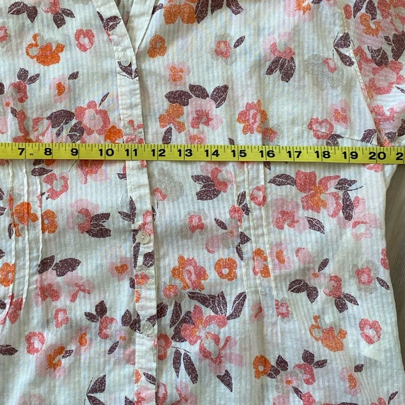 Woolrich Women’s Button Down 3/4 Sleeve Blouse - Picture 5 of 6